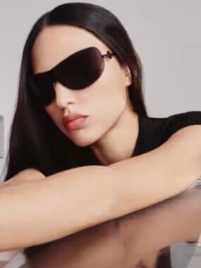 QUAY AUSTRALIA Steal A Kiss 111 Crystal Light Pink Gradient Cat Eye Sunglasses Quay Australia | Accessories | Quay Australia Steal A Kiss  main image 3